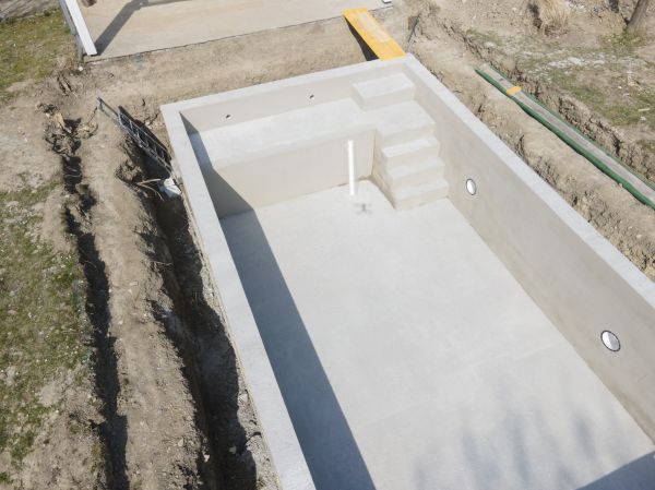 Pool Concrete Maintenance